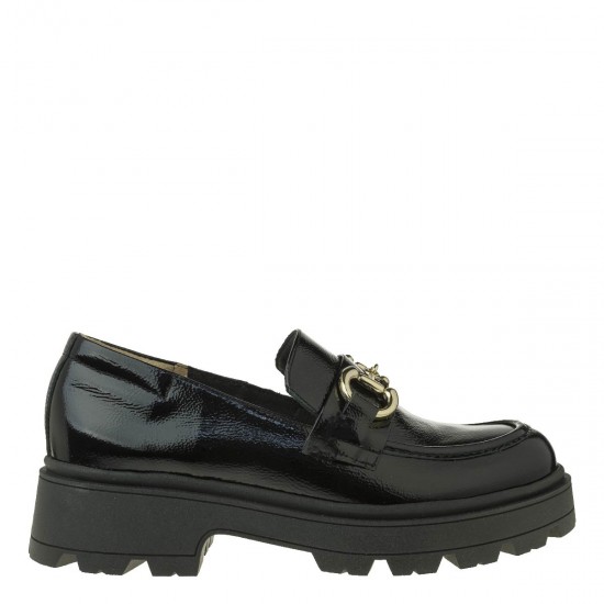2000341801 Γυναικείο loafers mocassins λουστρίνι μαύρο