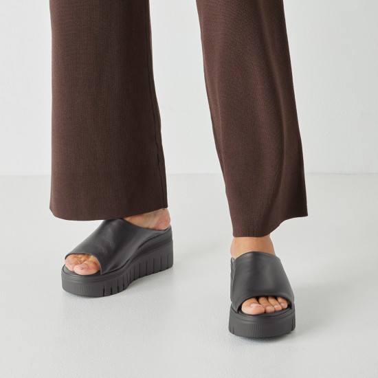 3000009305 Γυναικείο τσόκαρο flatform tamaris φάσα leather μαύρο