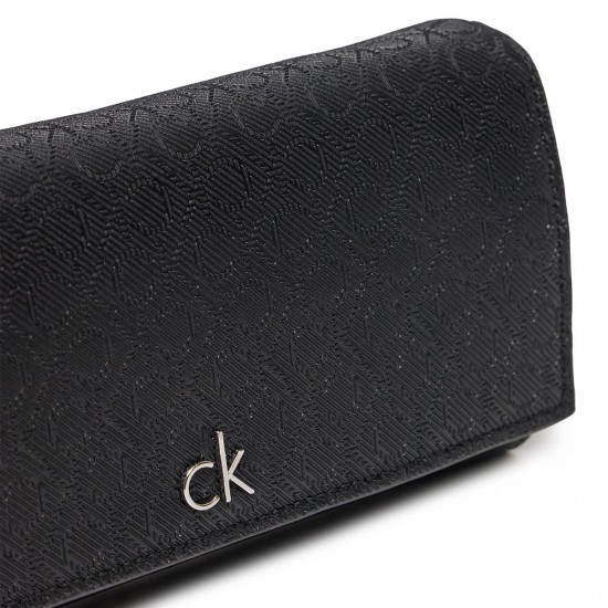 2000629801 Γυναικείο τσαντάκι calvin klein μικρό μακρόστενο αλυσίδα μαύρο